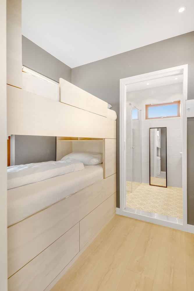 Signature Apartment, Multiple Beds, Non Smoking photo 3