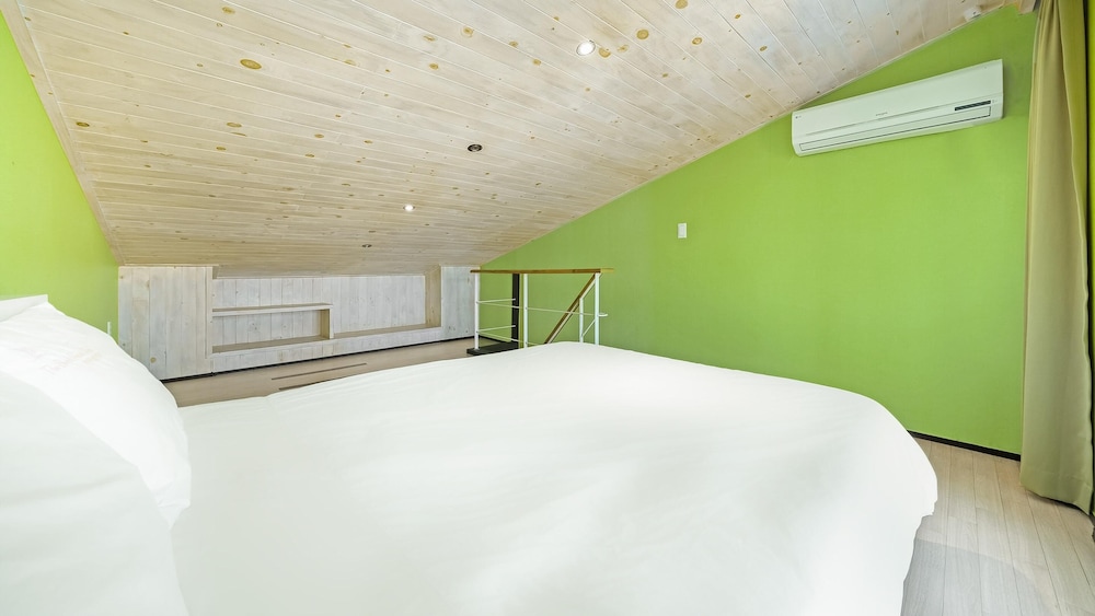 Basic Room, 1 Bedroom (Room 306) - Photo 7