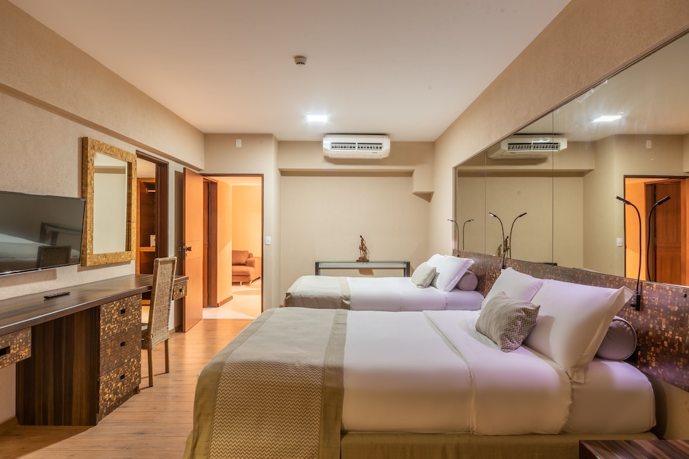 Premium Plus Suite - Photo 2