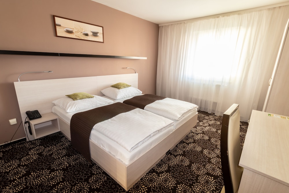 Standard Double Room, Annex Building - Photo 2
