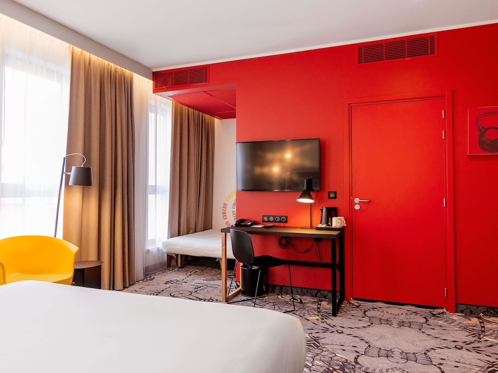 Standard Room, 1 Double Bed with Sofa bed - Photo 2