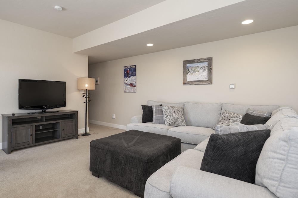 Townhome, 3 Bedrooms photo 3