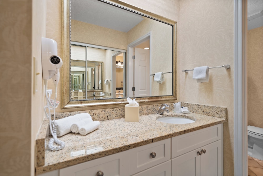 Premium Room, 2 Queen Beds, Accessible (Communications, Mobility, Access Tub) - Photo 1