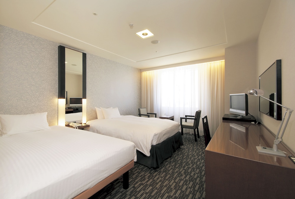 Twin Room, Non-Smoking, South Wing