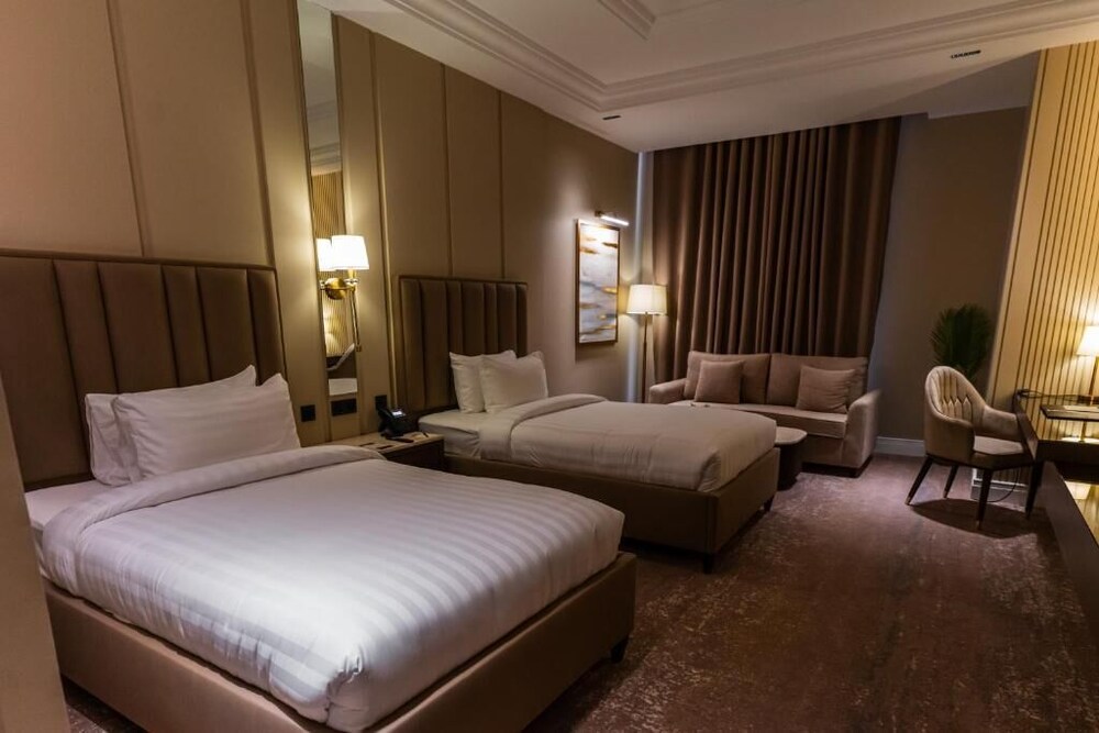 Executive Room, City View