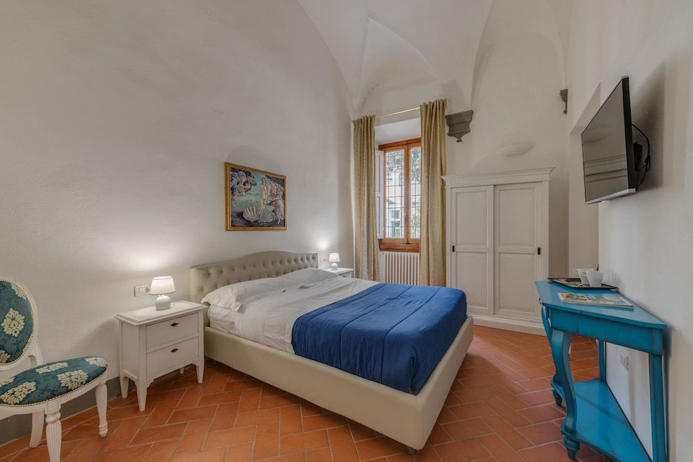 Basic Room with External Private Bathroom photo 3