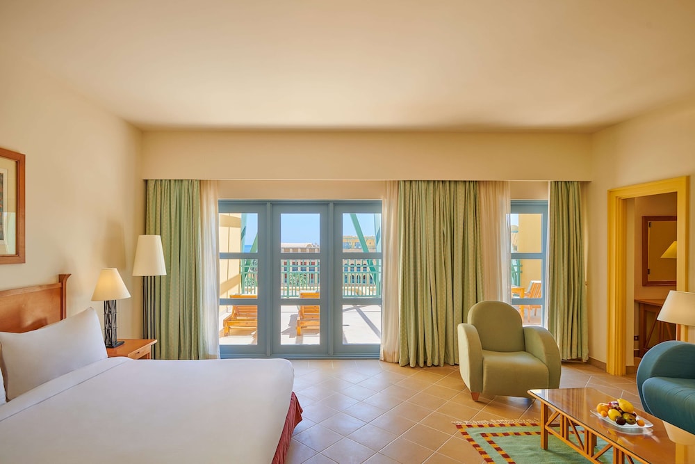 Junior Suite Garden View - Photo 1