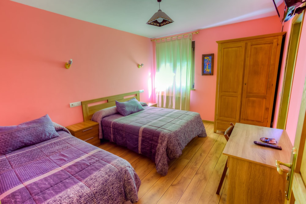 Triple Room - Photo 2