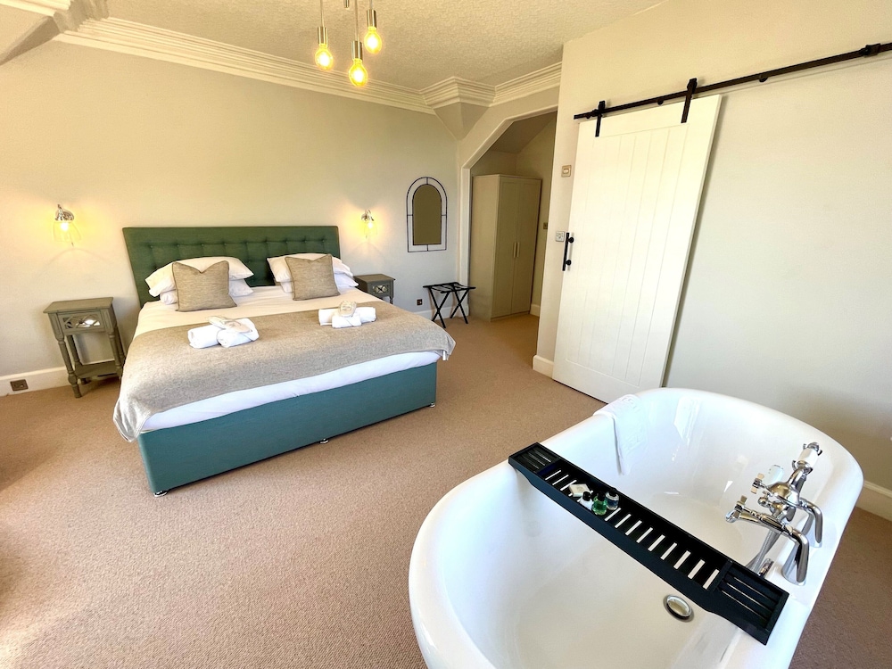 Luxury Studio Suite photo 3