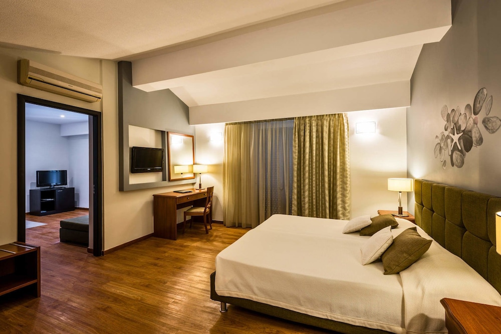 Suite (Princess Lalla)
