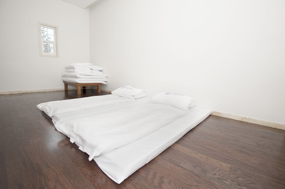 22 Py Korean Room photo 2