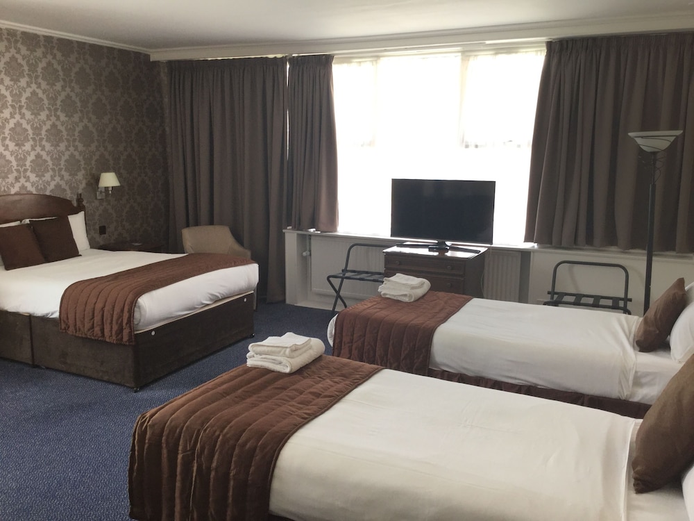 Room, Multiple Beds, Non Smoking photo 2