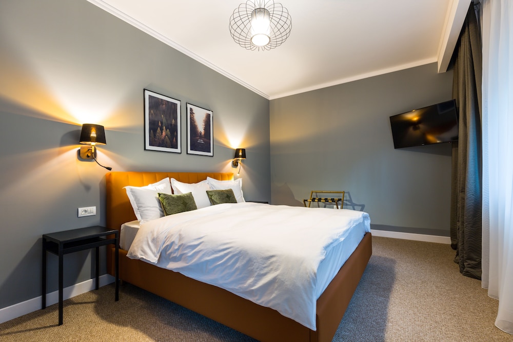 Executive Suite photo 3