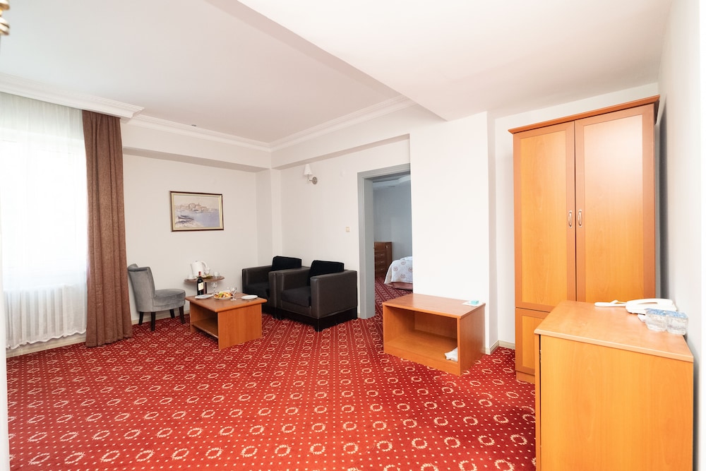 Suite room - Photo 1