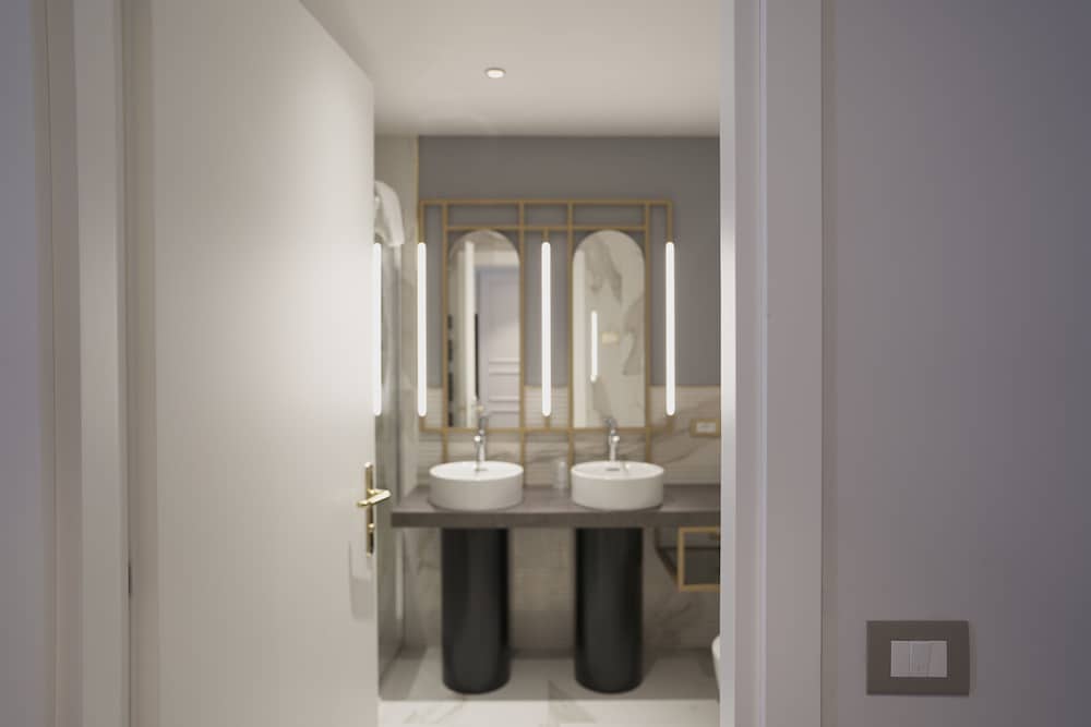 Exclusive Room - Photo 17