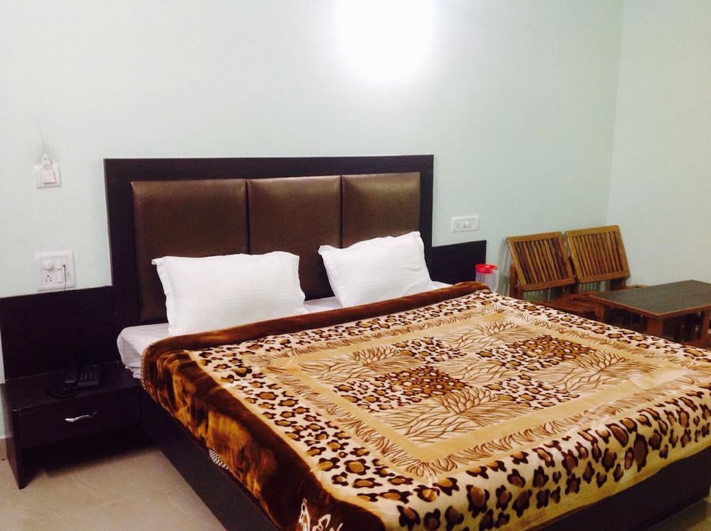 Deluxe Double Room, 1 Double Bed, Non Smoking photo 1