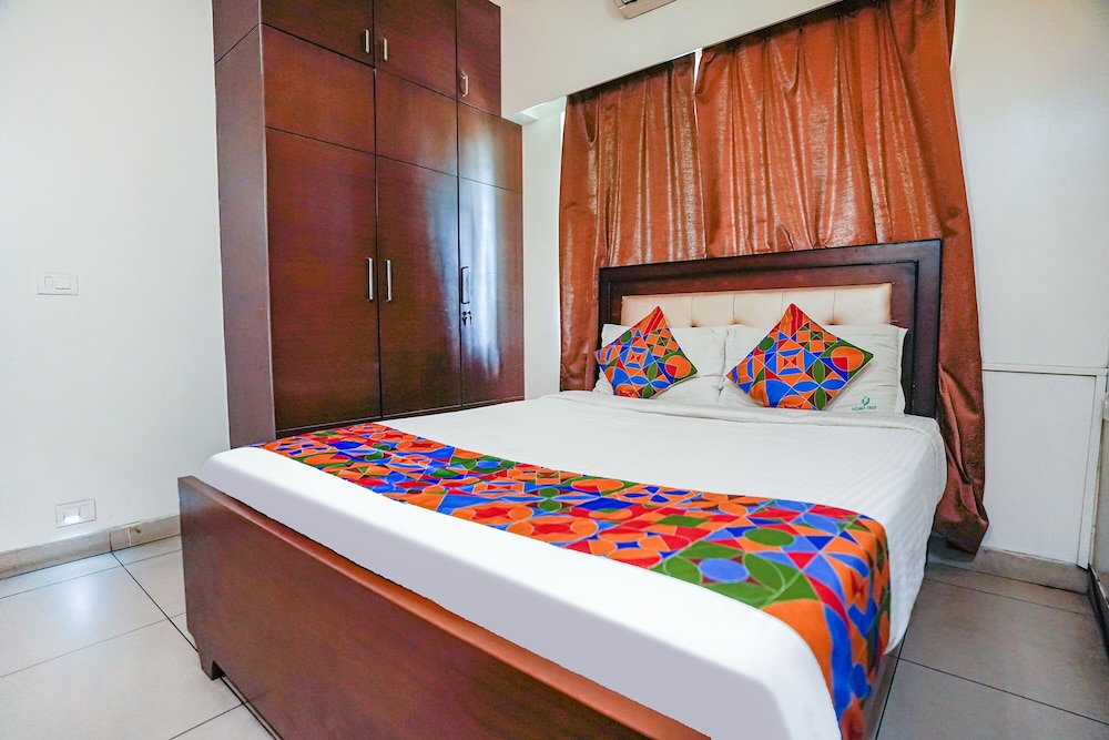 Deluxe Room - Photo 2