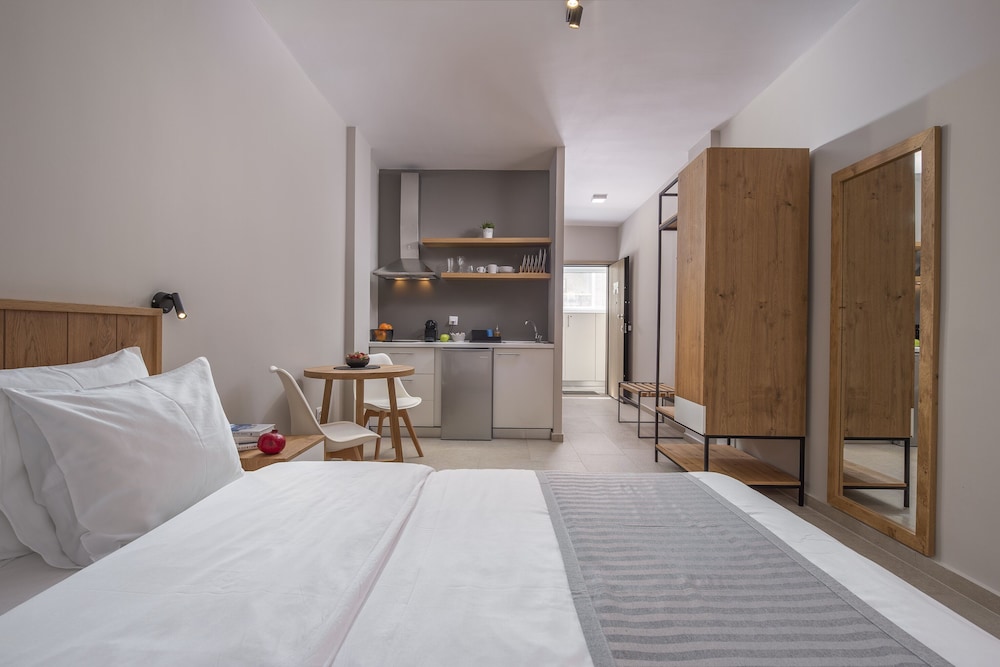 Suite (Lamda)