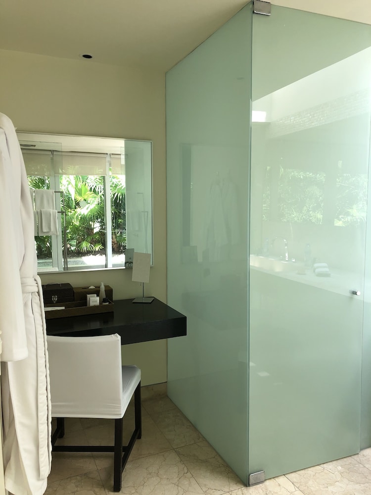 Junior Suite, Patio - Photo 11