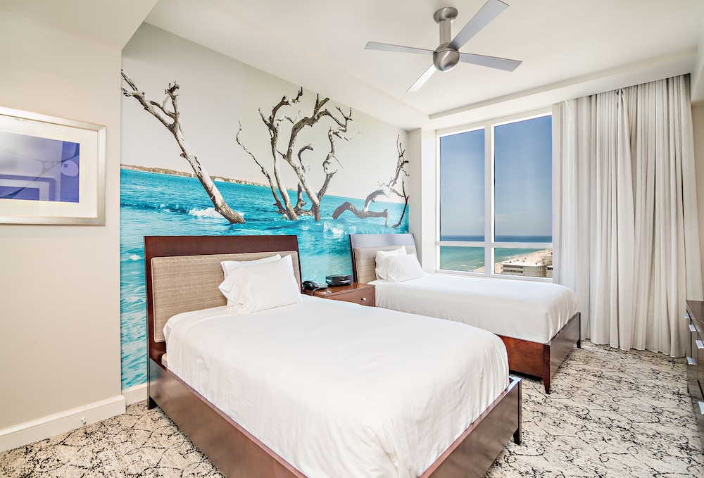 2 Bedroom Condominium, 1 King, 2 Double beds, Premium Sofa bed, Ocean view, Balcony (1912) photo 2