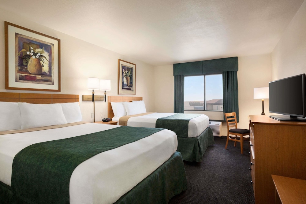 Room, 2 Double Beds, Non Smoking photo 2