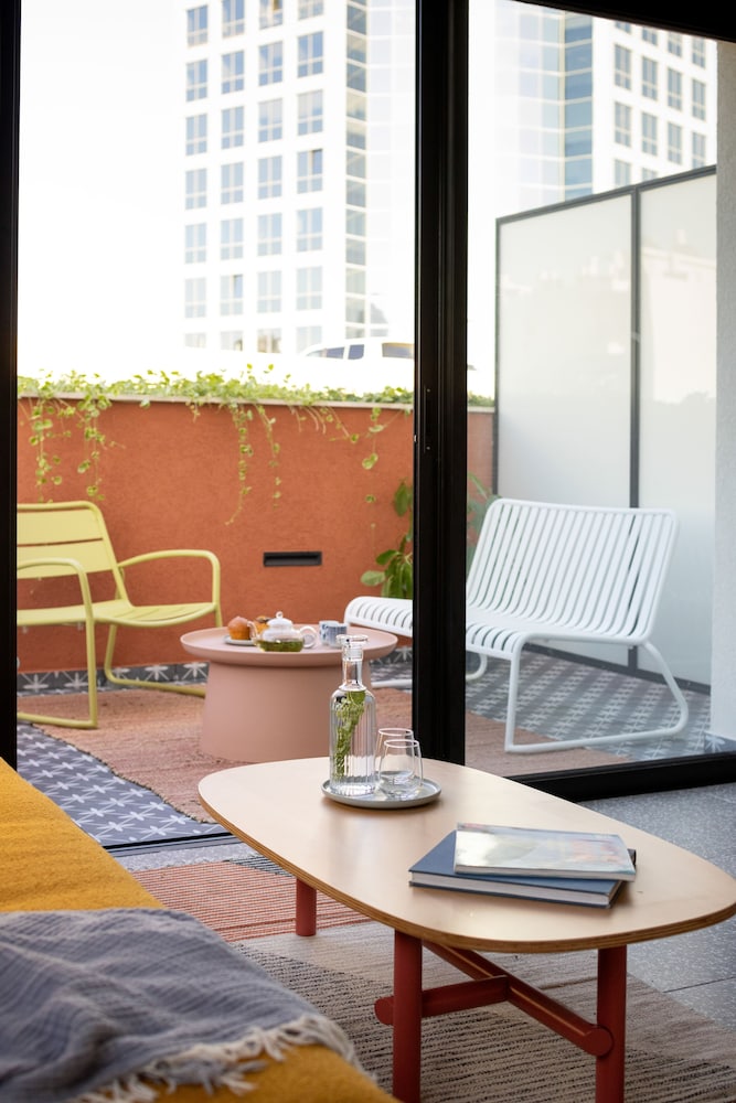 Suite with Terrace - Photo 16