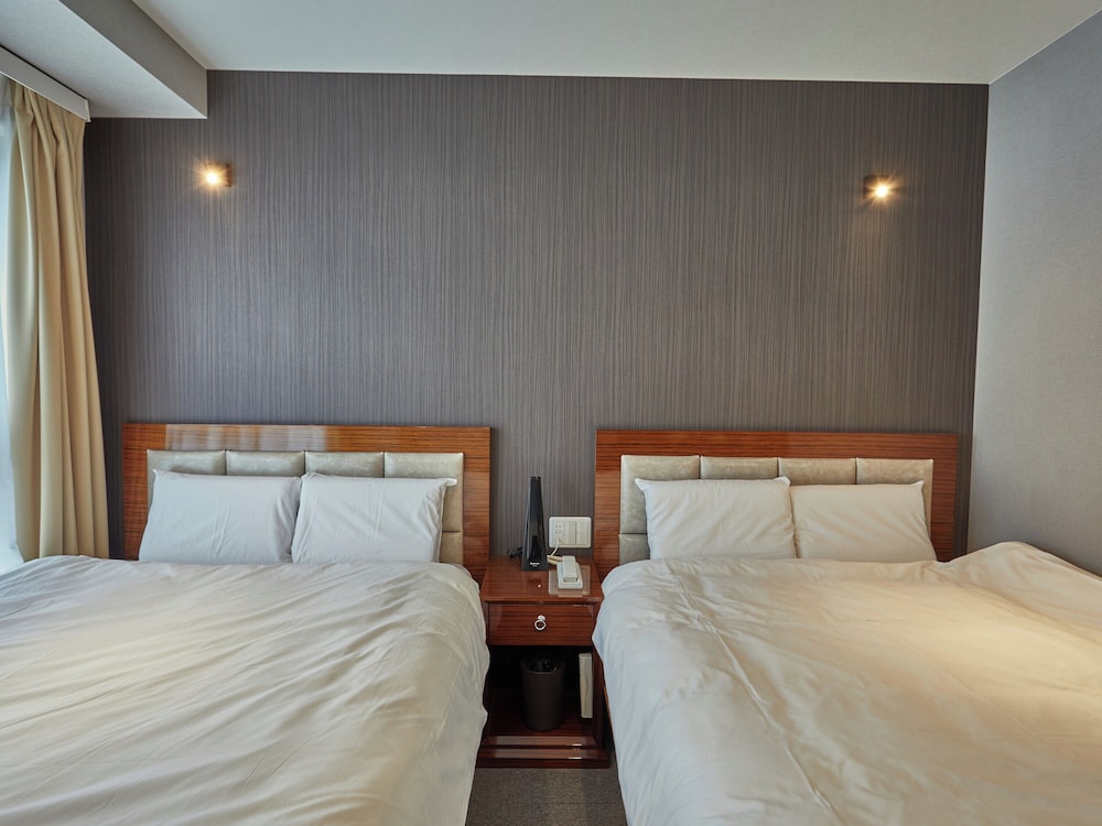 Deluxe Twin Room - Photo 6