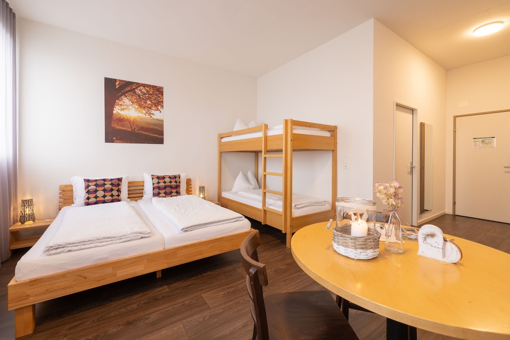 Classic Quadruple Room, Multiple Beds, Kitchenette photo 2