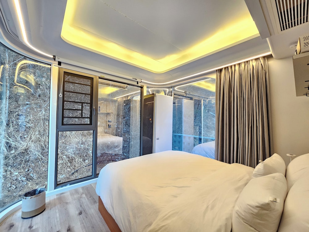 Honeymoon Double Room photo 3