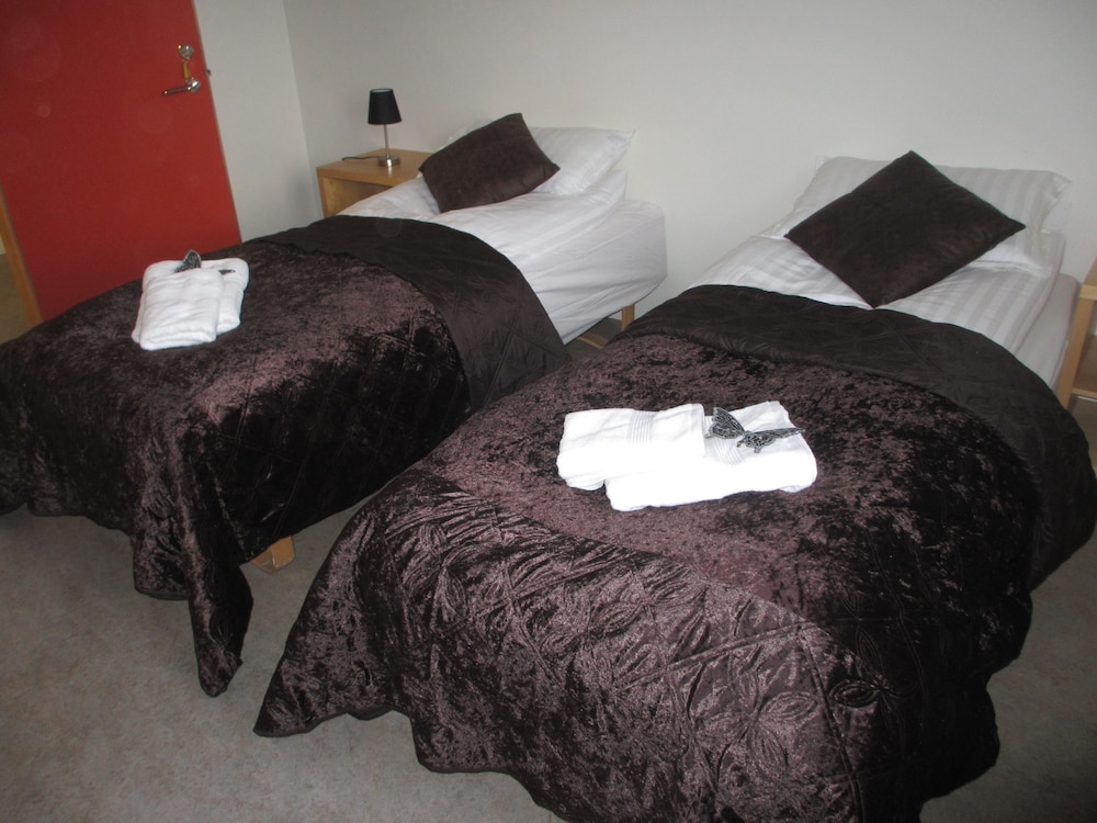 Standard Double or Twin Room, Shared Bathroom photo 1