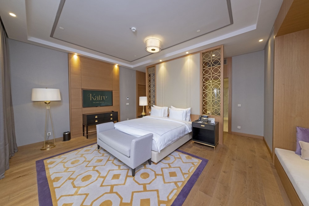 Executive Suite, Sea View - Photo 1