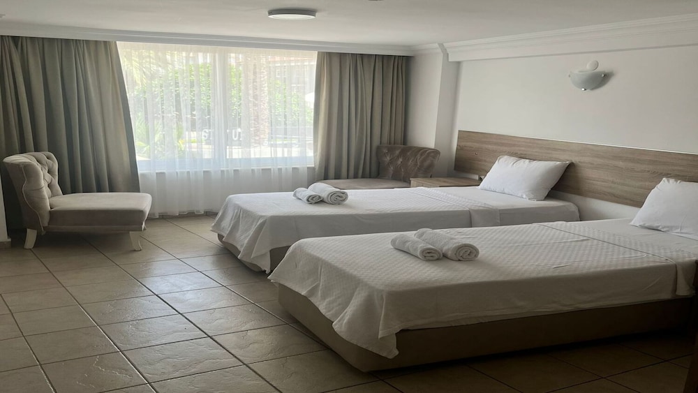 Economy Room, 1 Double or 2 Twin Beds, City View