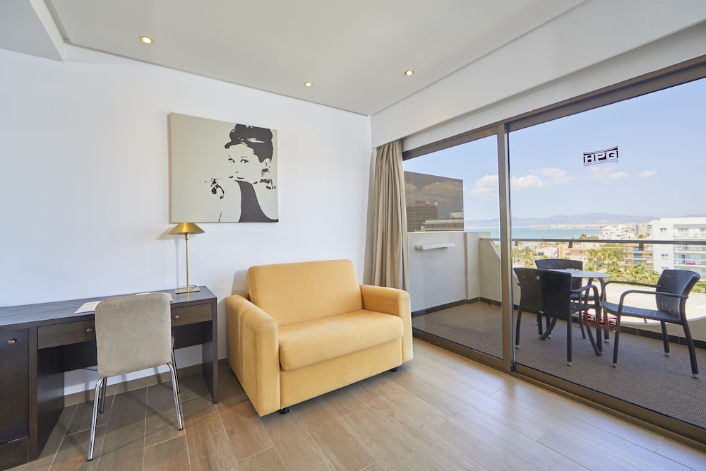 Superior Double Room, Terrace photo 2