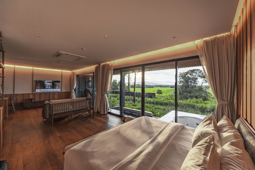 Junior Suite, Balcony, Garden View photo 1