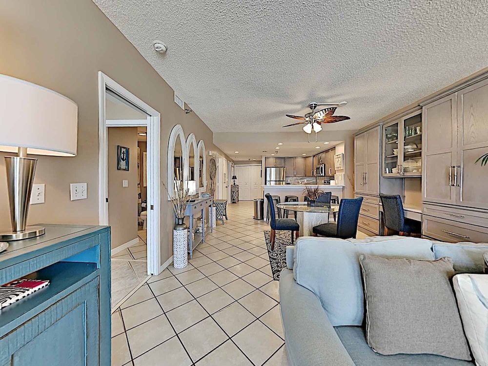 Condo, Multiple Beds, Balcony, Ocean View (#403 - No Pets) photo 3