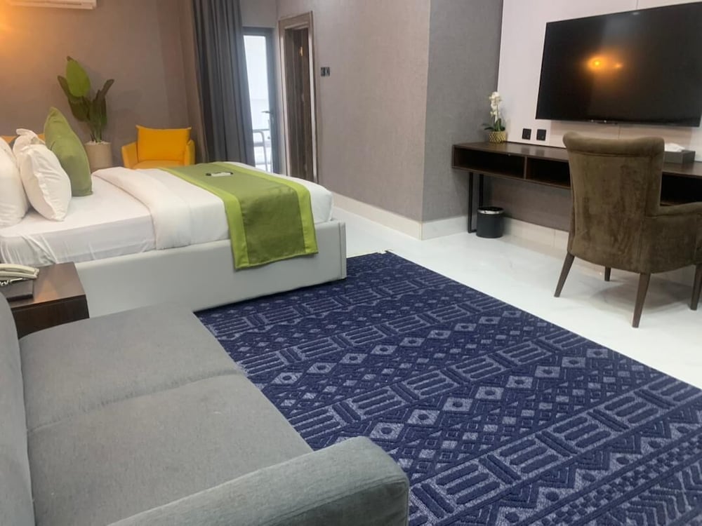Executive Single Room, 1 Bedroom, Mobility Accessible, Pool View