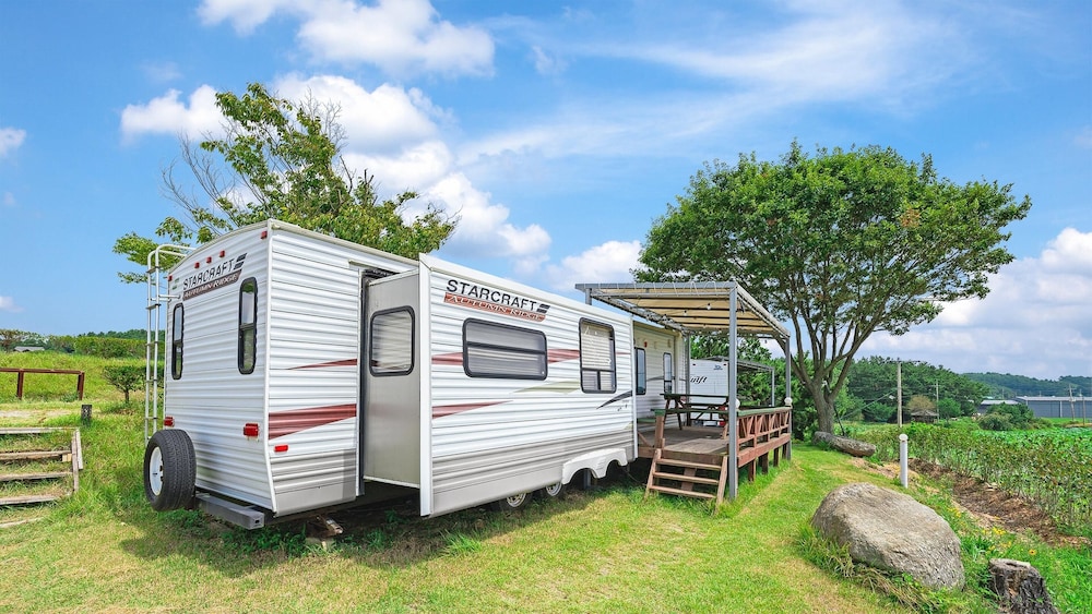 Basic Room, 1 Bedroom (VIP Caravan) - Photo 11