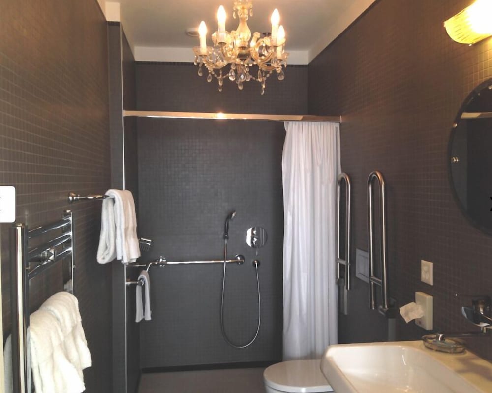 Superior Room, Balcony, Lake View photo 3