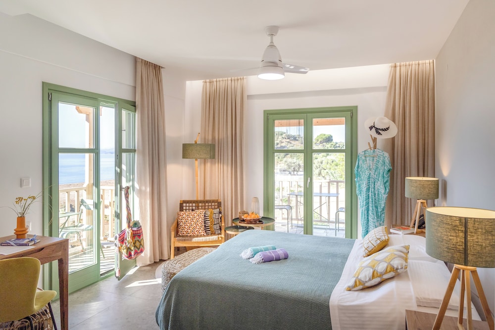 Basic Double or Twin Room, Balcony, Sea View