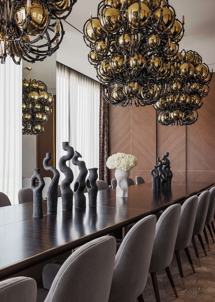 Villa (one Uae Resident, Uae Id Mandatory)