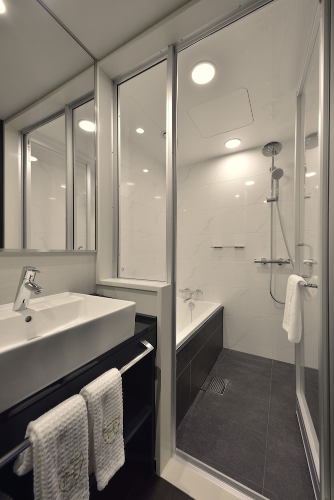[For 4 People Use] Deluxe Twin Room, Non Smoking - Photo 6