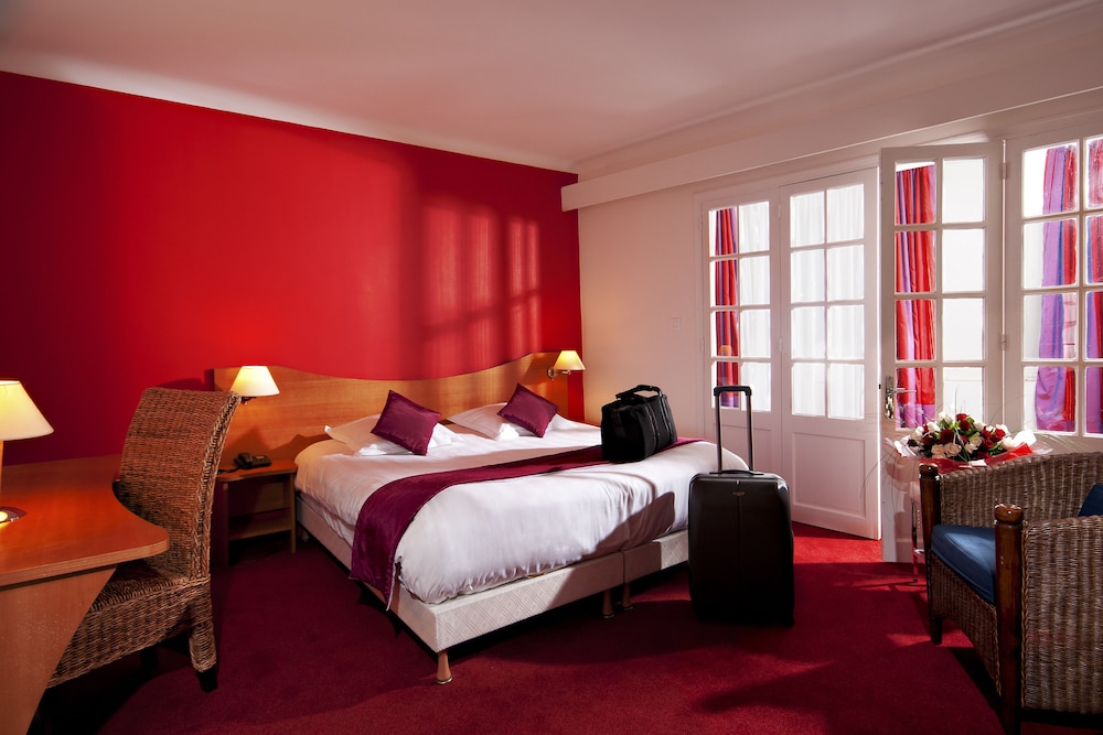 Superior Quadruple Room