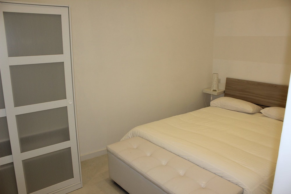 Condo, Kitchenette (La Dependance) photo 1