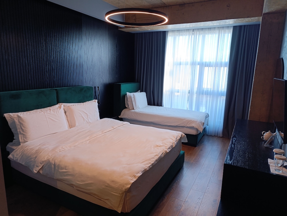 Triple Room, Lake View photo 2