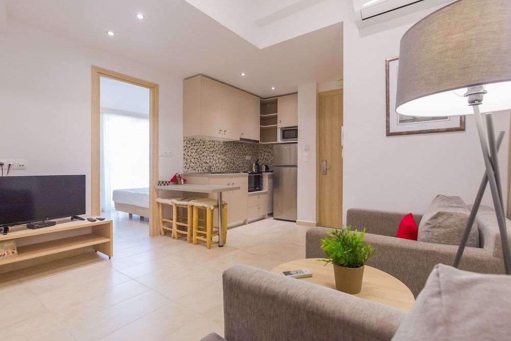 Superior Apartment, 1 Bedroom, City View
