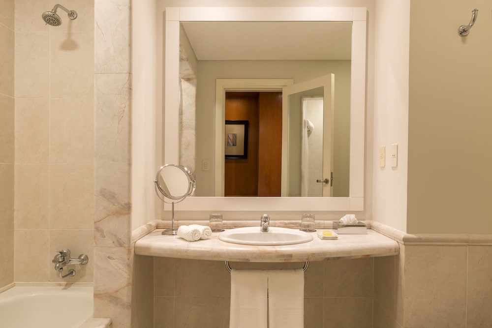Classic Room, 2 Double Beds, City View - Photo 3
