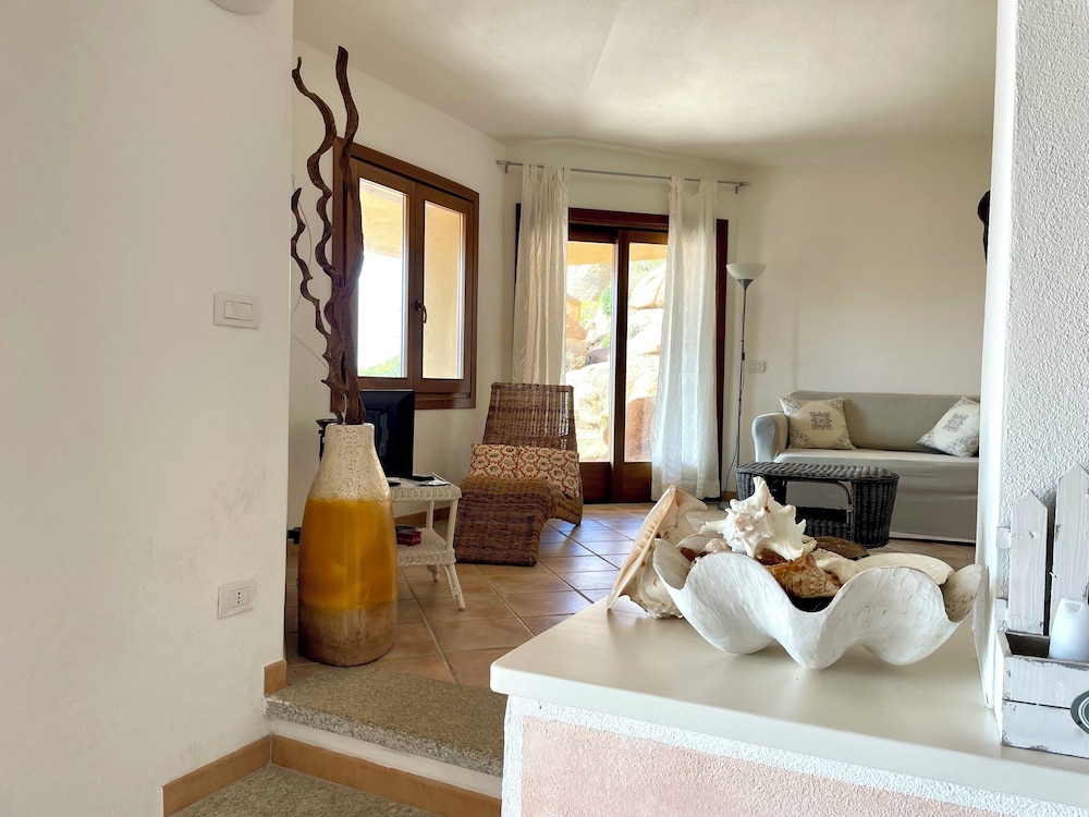 Villa, 3 Bedrooms, Smoking, Balcony