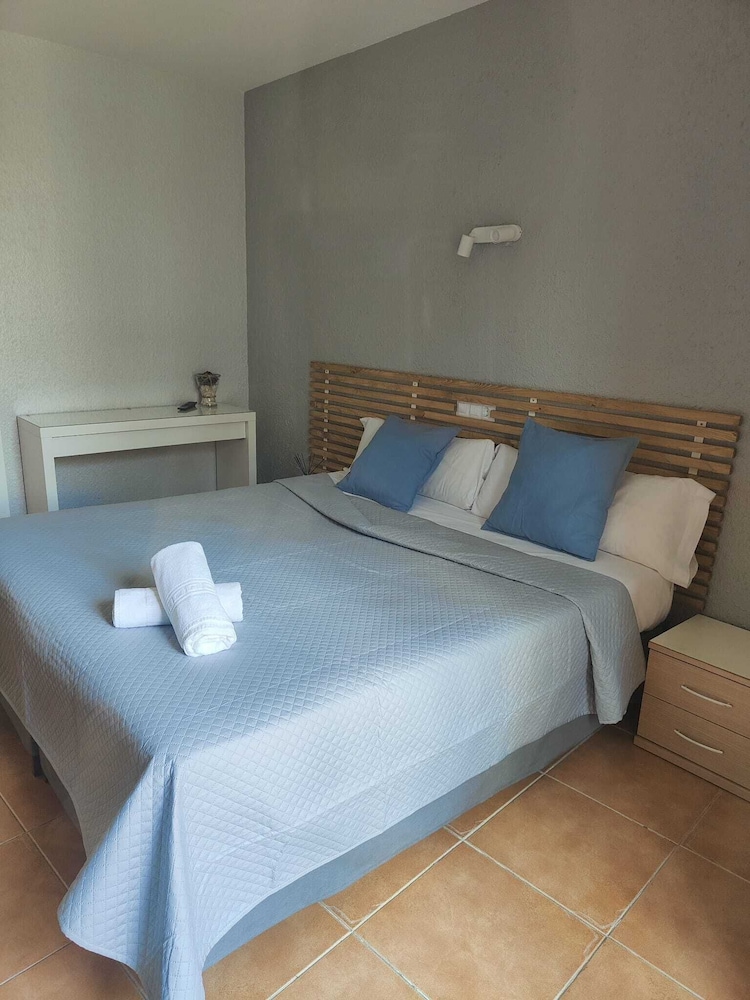 Standard Double Room, 1 Queen Bed - Photo 5