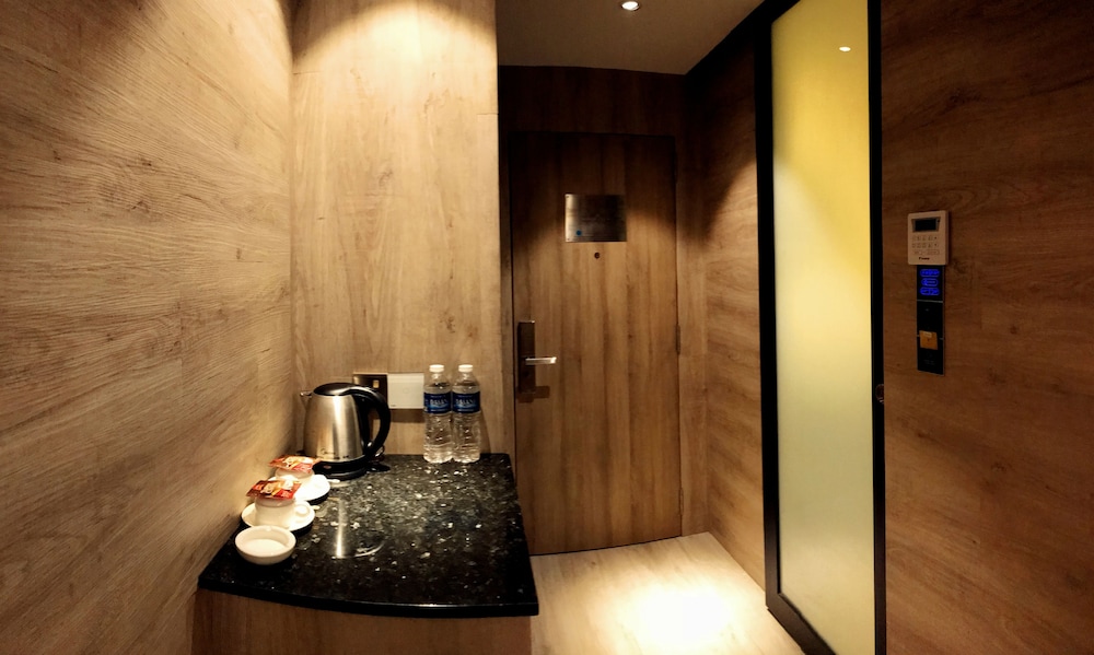 Family Room - Photo 11