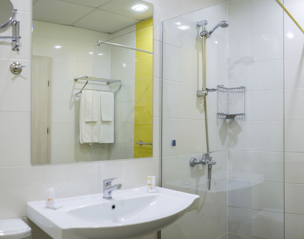 Superior Double or Twin Room - Photo 7